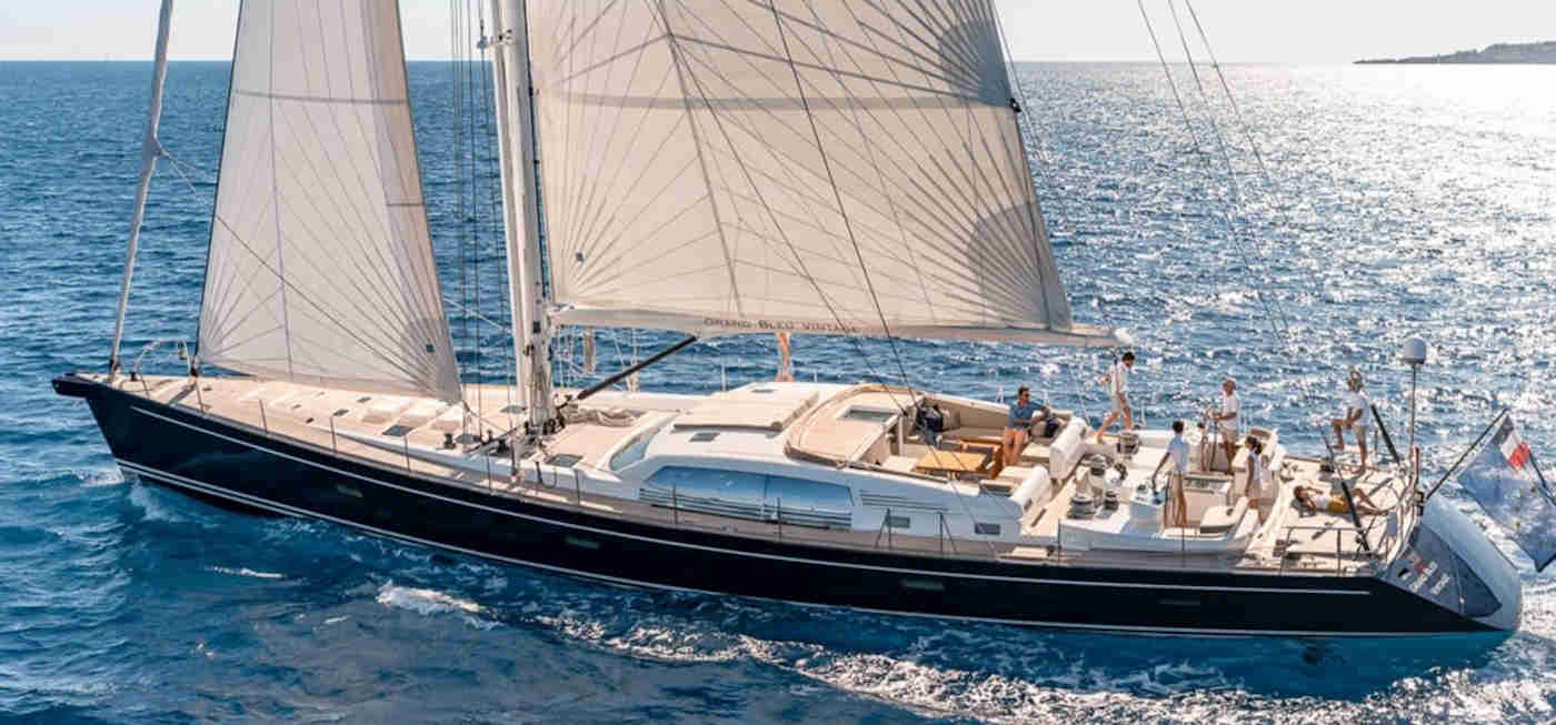 12_Garand-Blue-Vintage-CNB-95-Executive-Yachting_00
