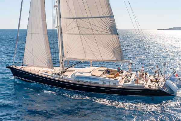 12_Garand-Blue-Vintage-CNB-95-Executive-Yachting_02