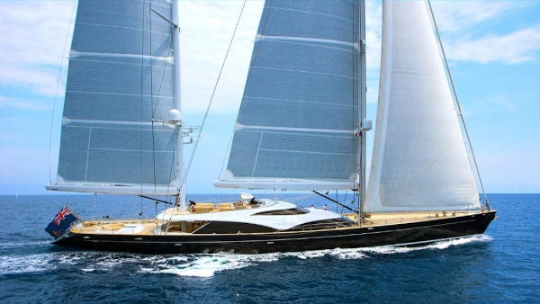97_Twizzle-Royal-Huisman-Yacht-Mieten-Charter_27