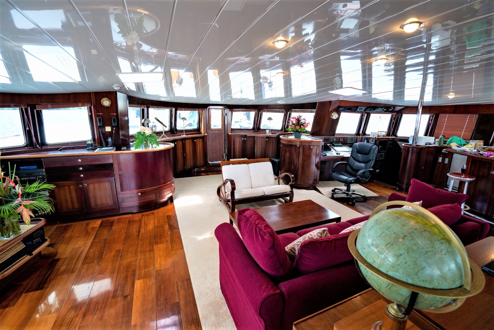 Douce-France-Sailing-Yacht-Charter-Mieten-Executive-Yachting_34