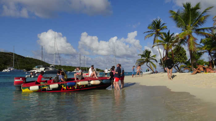 Karibik-Grenadinen-Yachtcharter-10